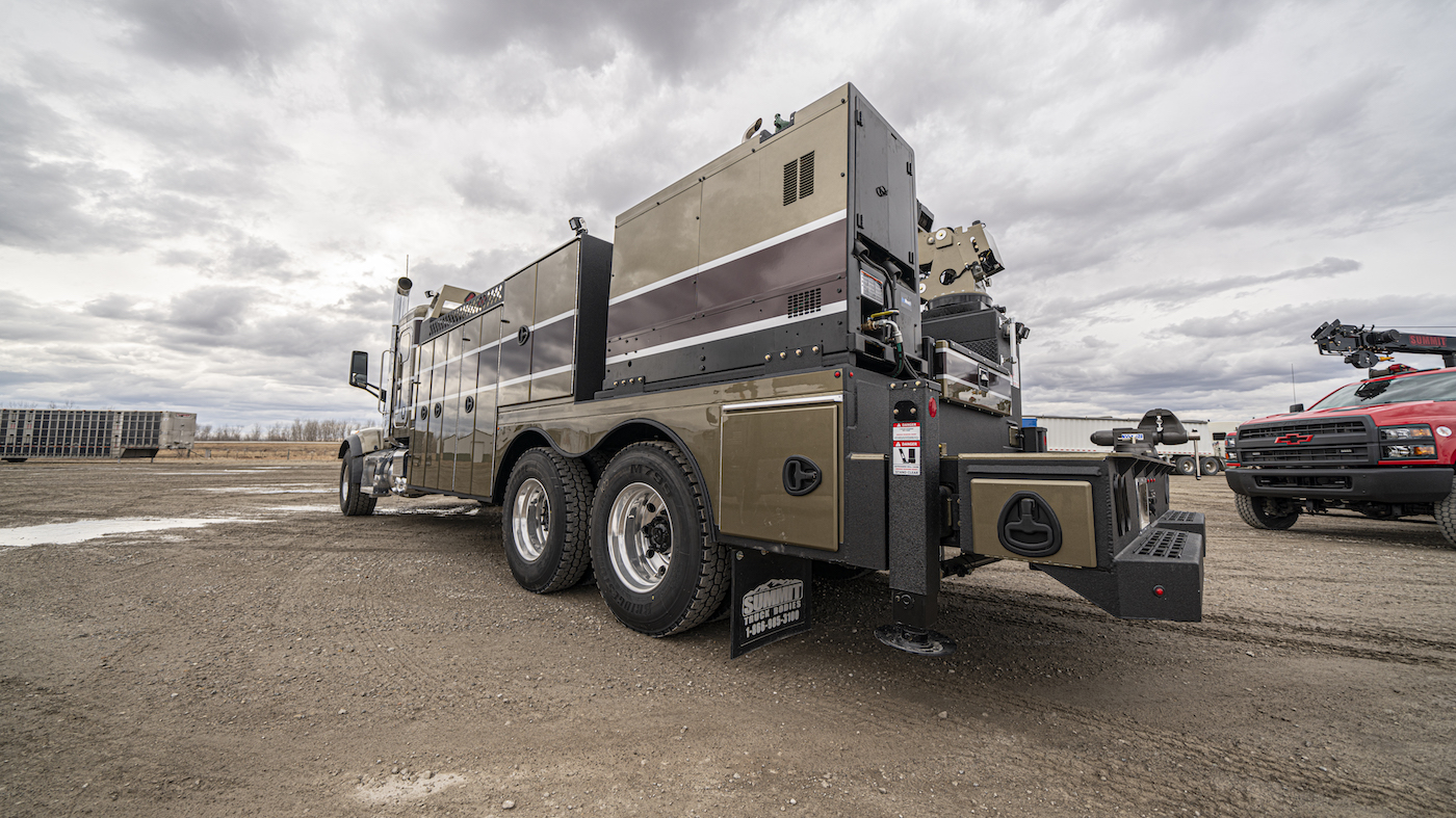 Heavy Duty Service Truck Model 10 Series - Summit Truck Bodies