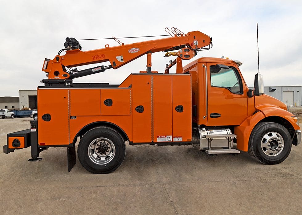 11 foot service truck with 10k mobile service crane