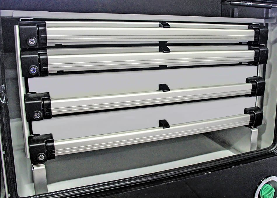 drawer pack with reduced top plate