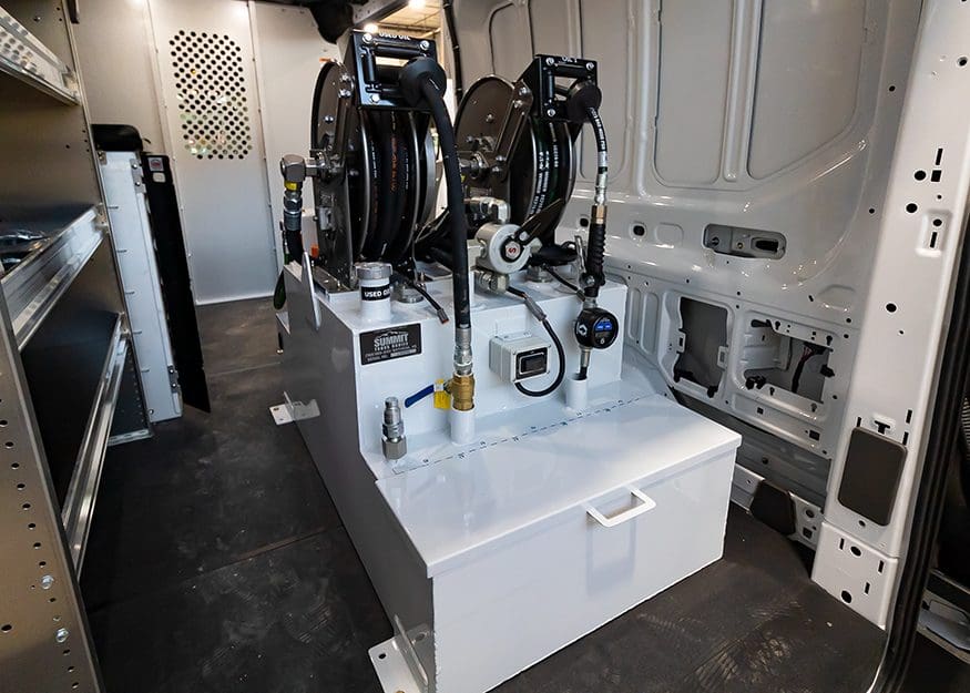 Lube will with waste oil tank