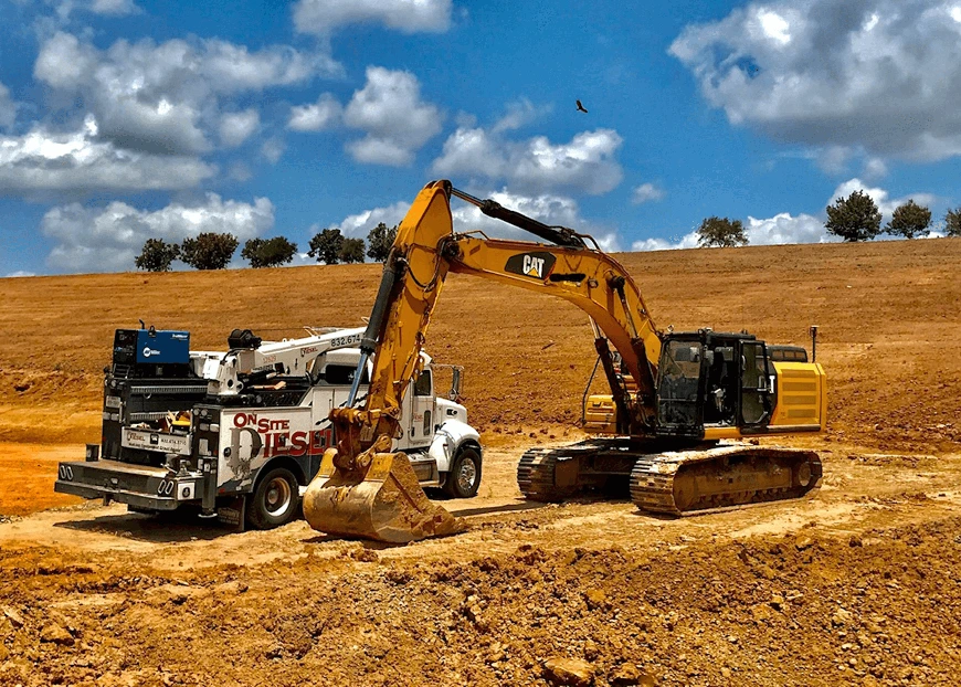 Custom Summit truck used for equipment repair in Texas service trucks in the South Central U.S