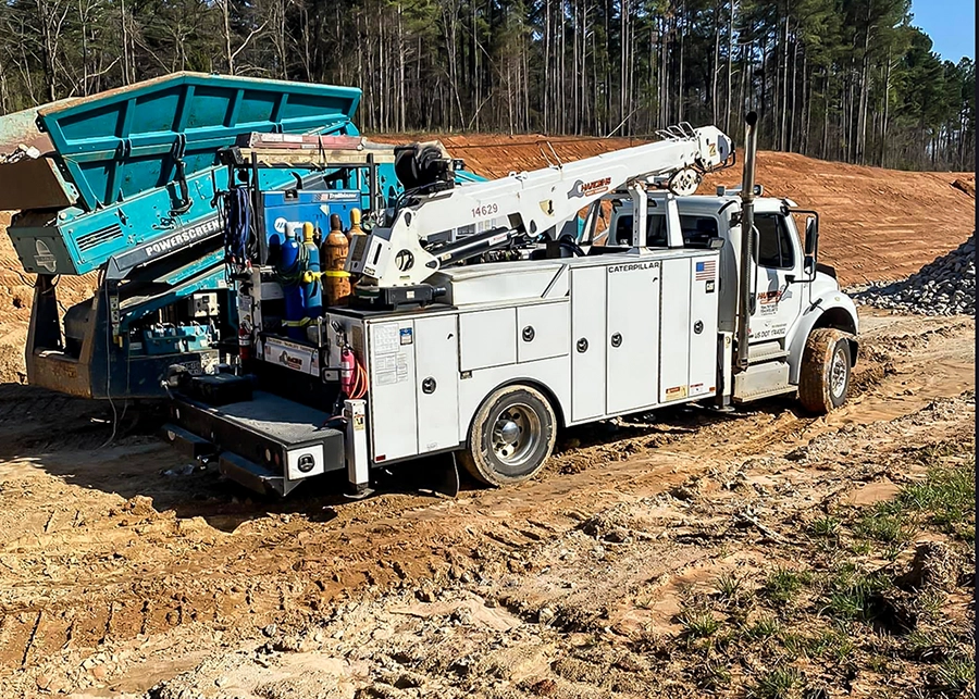 Summit service truck 10 series